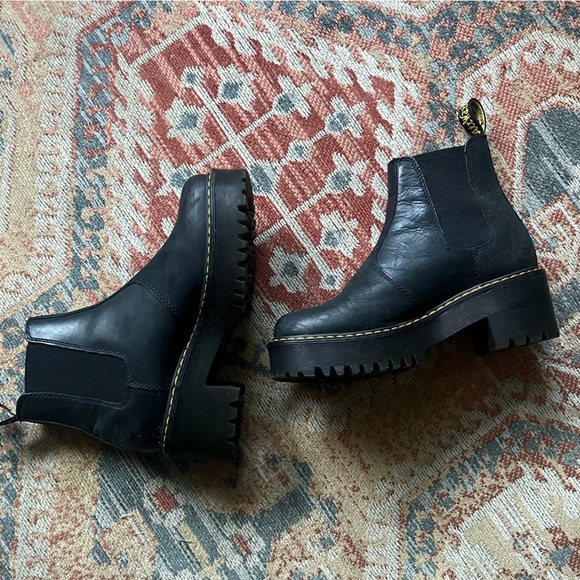 Dr. Martens Rometty Chelsea Boot - Picture 8 of 11